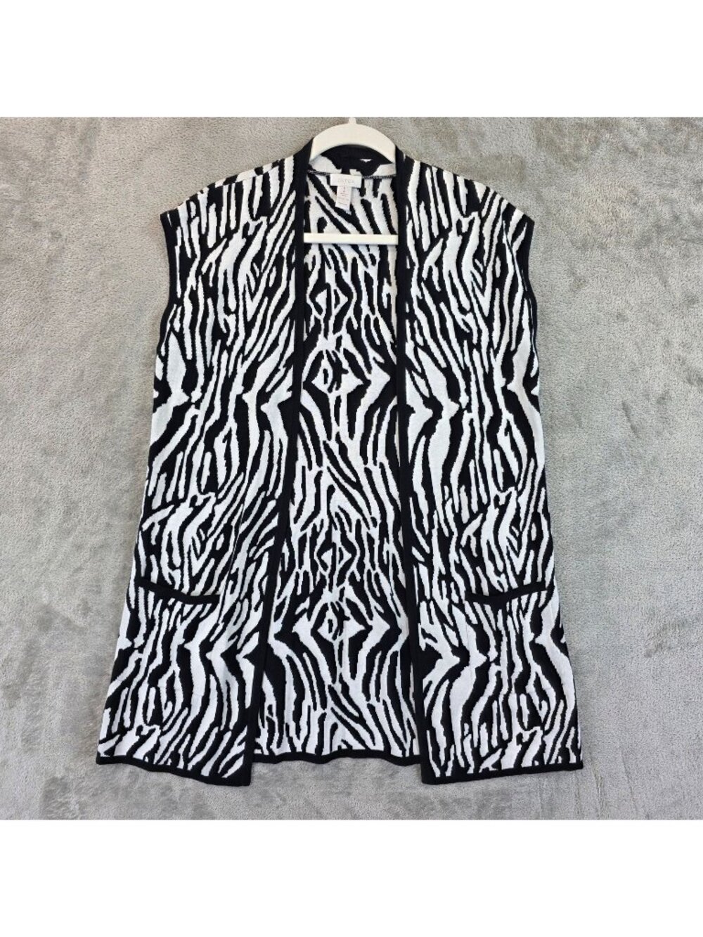 Chico's Cardigan Sweater Womens M Black White Zebra Print Knit Sleeveless Long